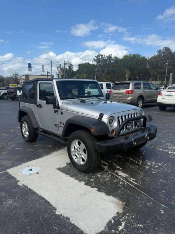 2009 Jeep Wrangler Image 2