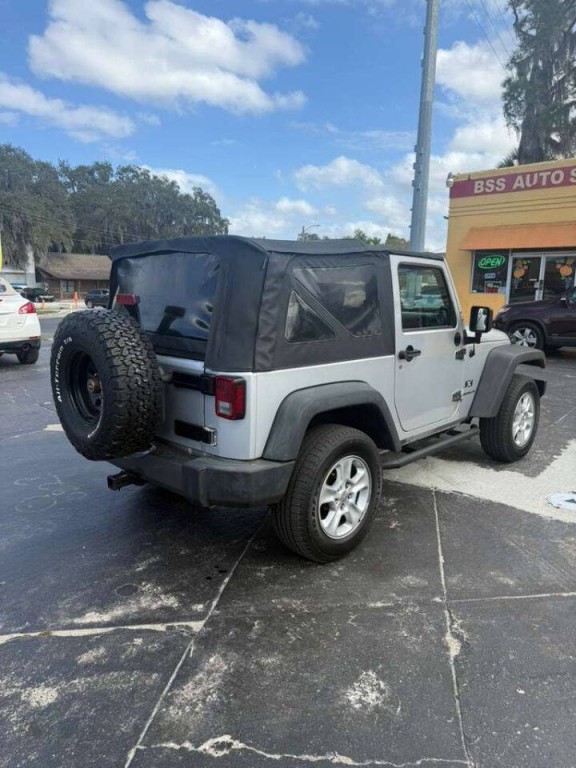 2009 Jeep Wrangler Image 8