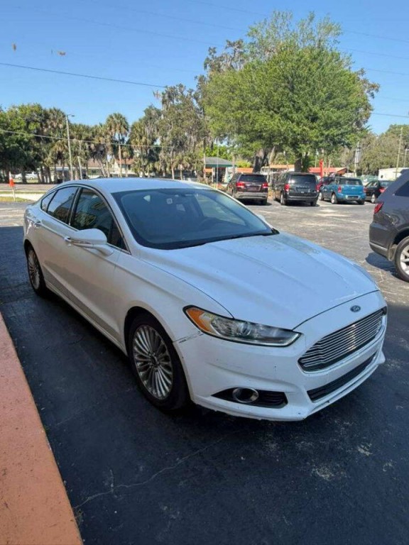 2015 Ford Fusion Image 2