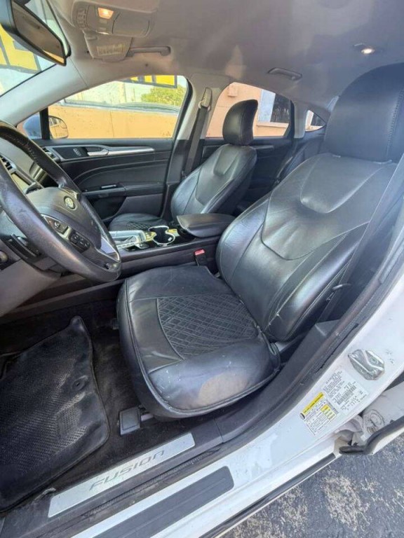 2015 Ford Fusion Image 8