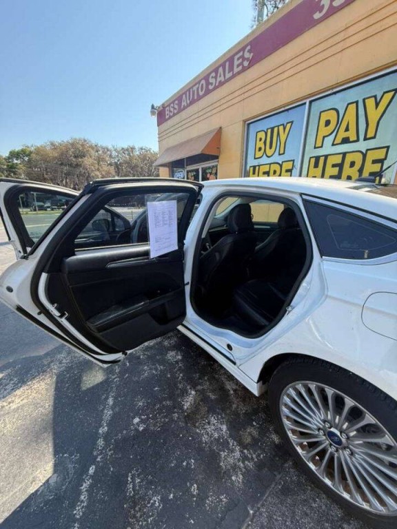 2015 Ford Fusion Image 14