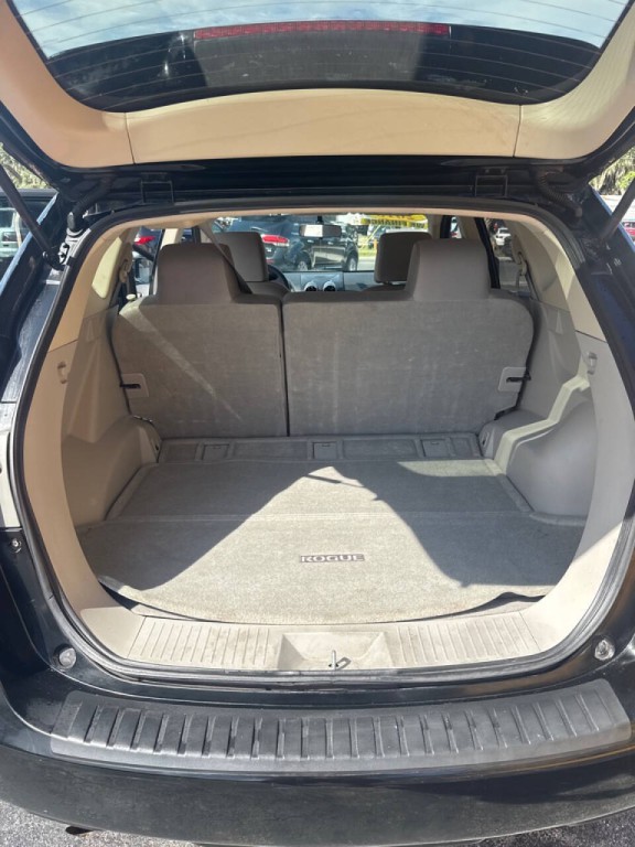 2013 Nissan Rogue Image 16