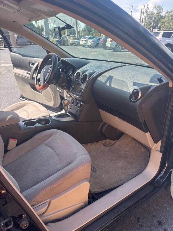 2013 Nissan Rogue Image 19