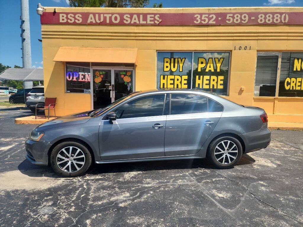 2017 Volkswagen Jetta Image 3