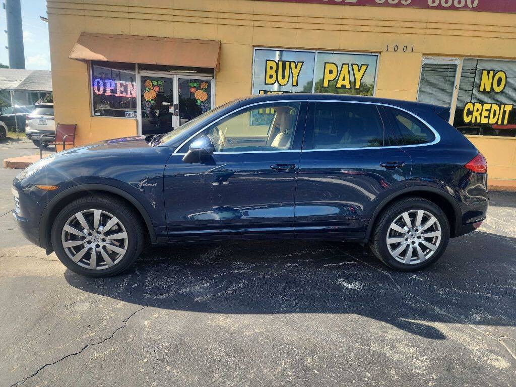 2013 Porsche Cayenne Image 3