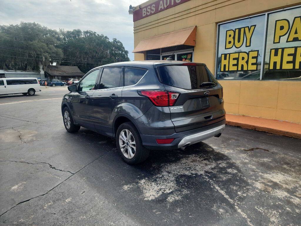 2019 Ford Escape Image 5