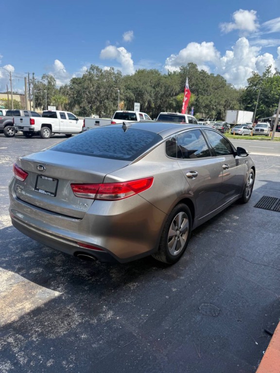 2017 Kia Optima Image 6