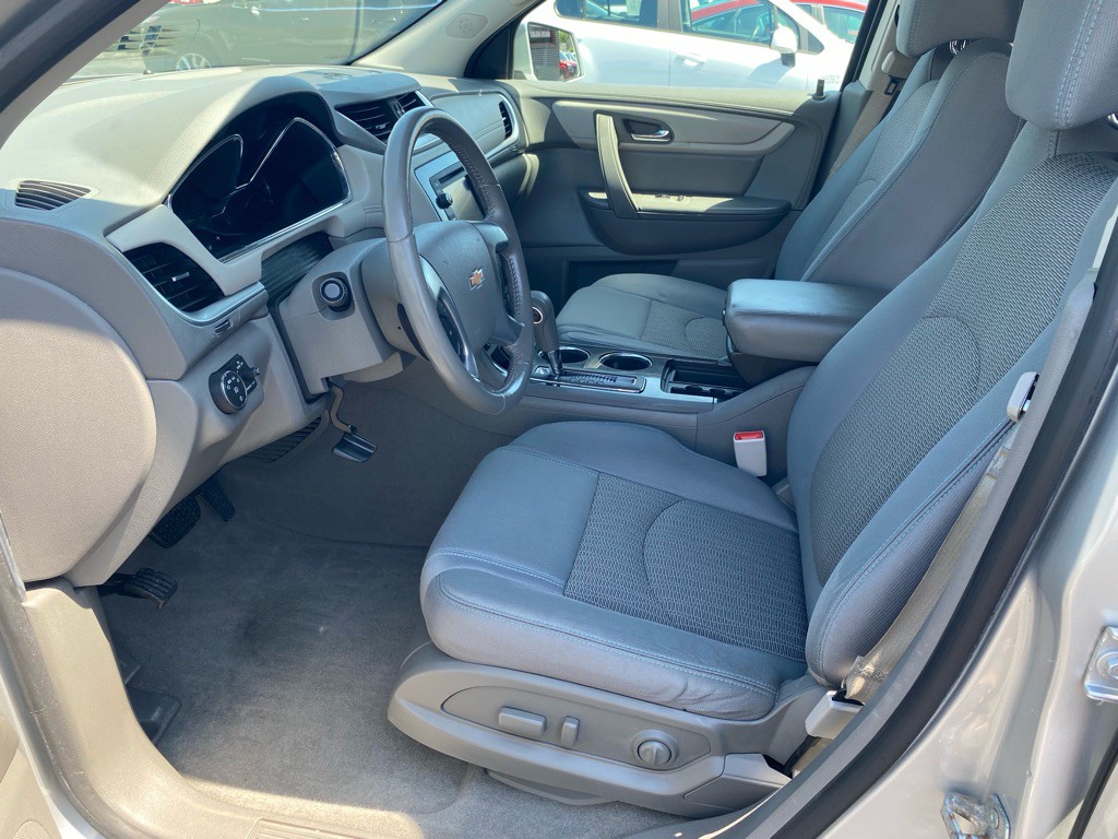 2017 Chevrolet Traverse Image 10
