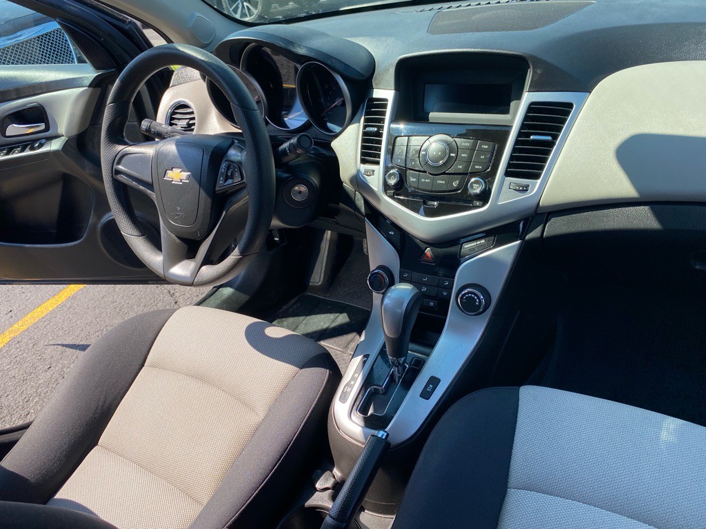 2016 Chevrolet Cruze Image 5