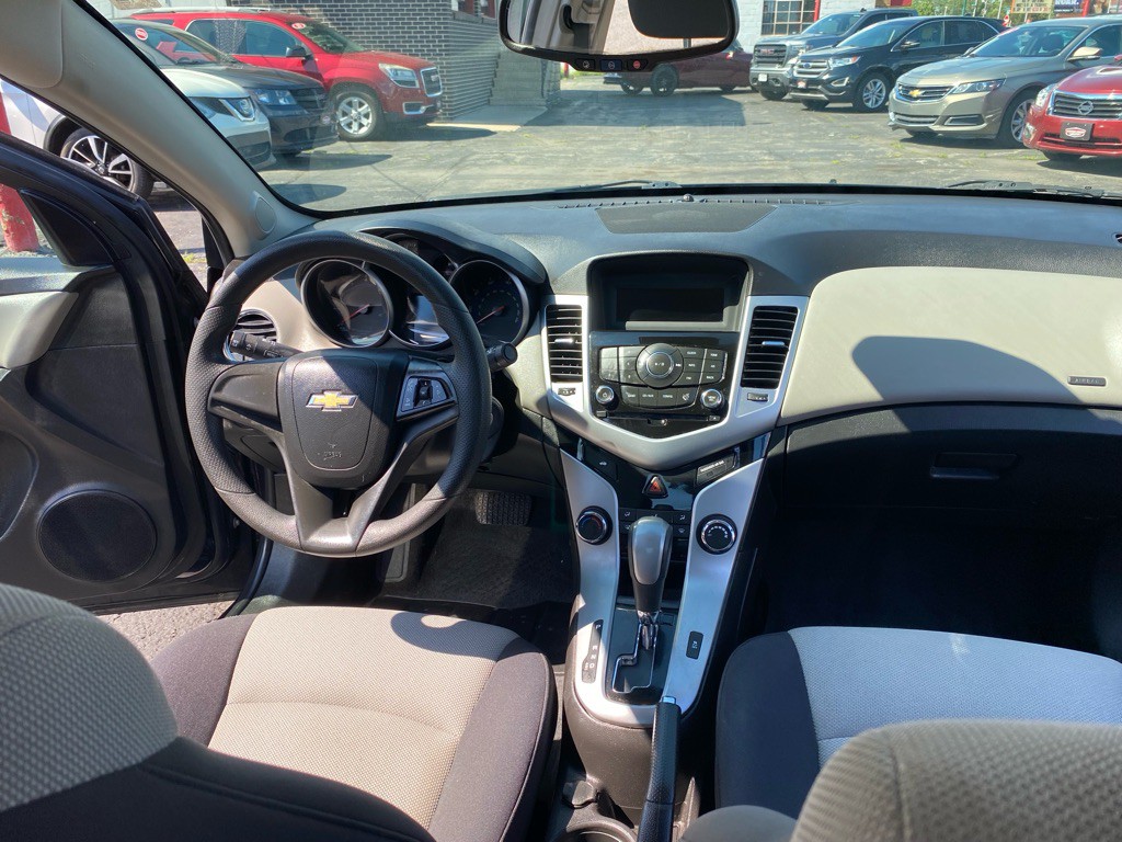 2016 Chevrolet Cruze Image 6