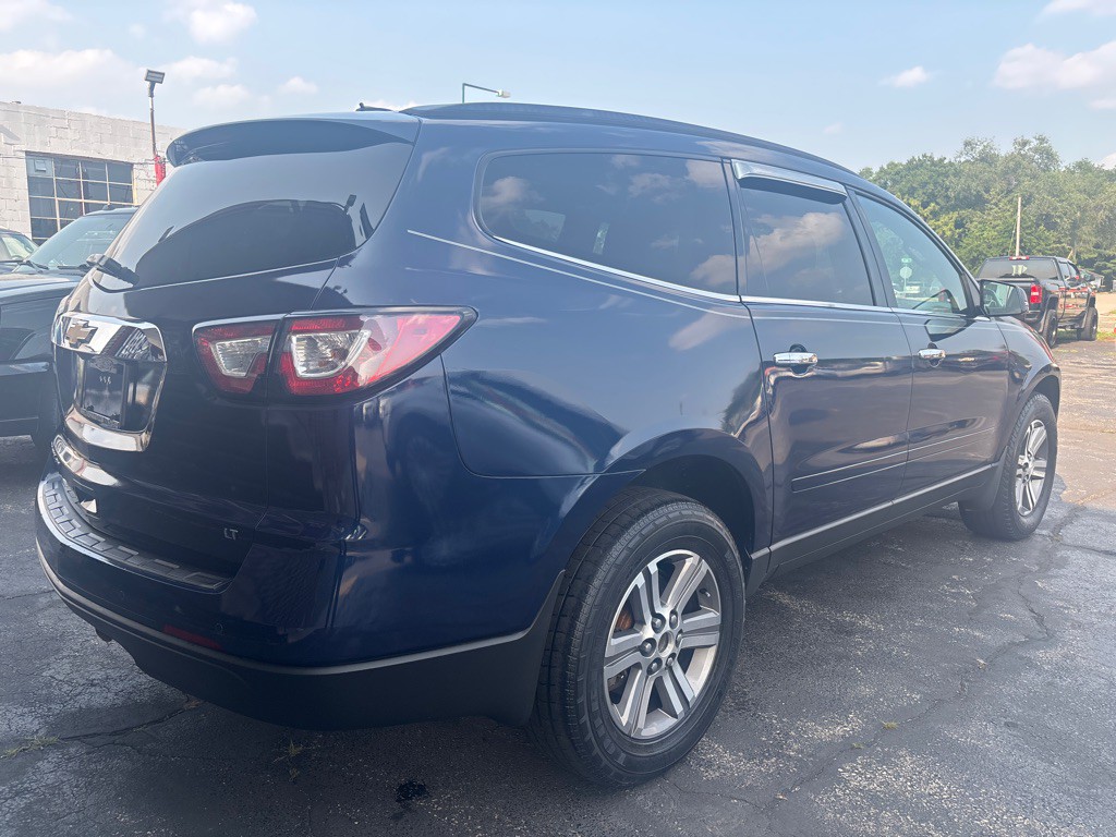 2017 Chevrolet Traverse Image 4