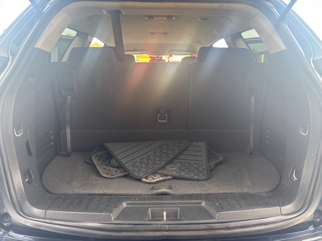2017 Chevrolet Traverse Image 11