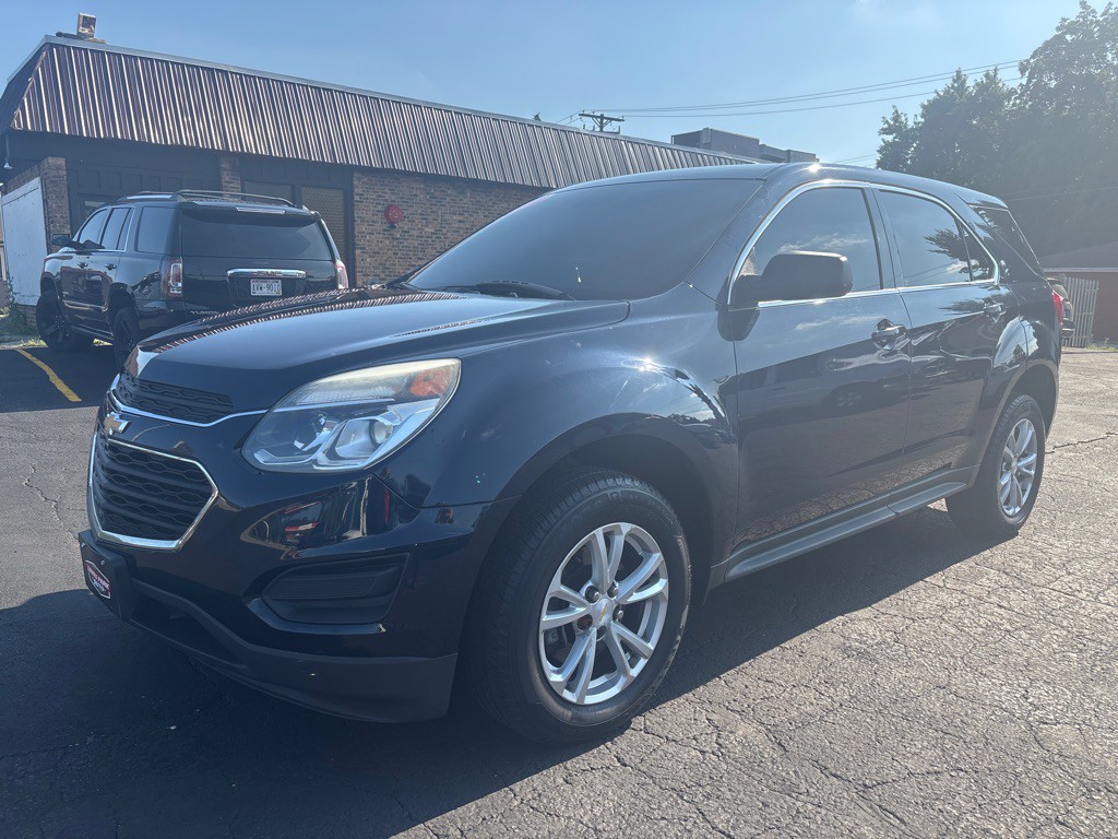2017 Chevrolet Equinox Image 2