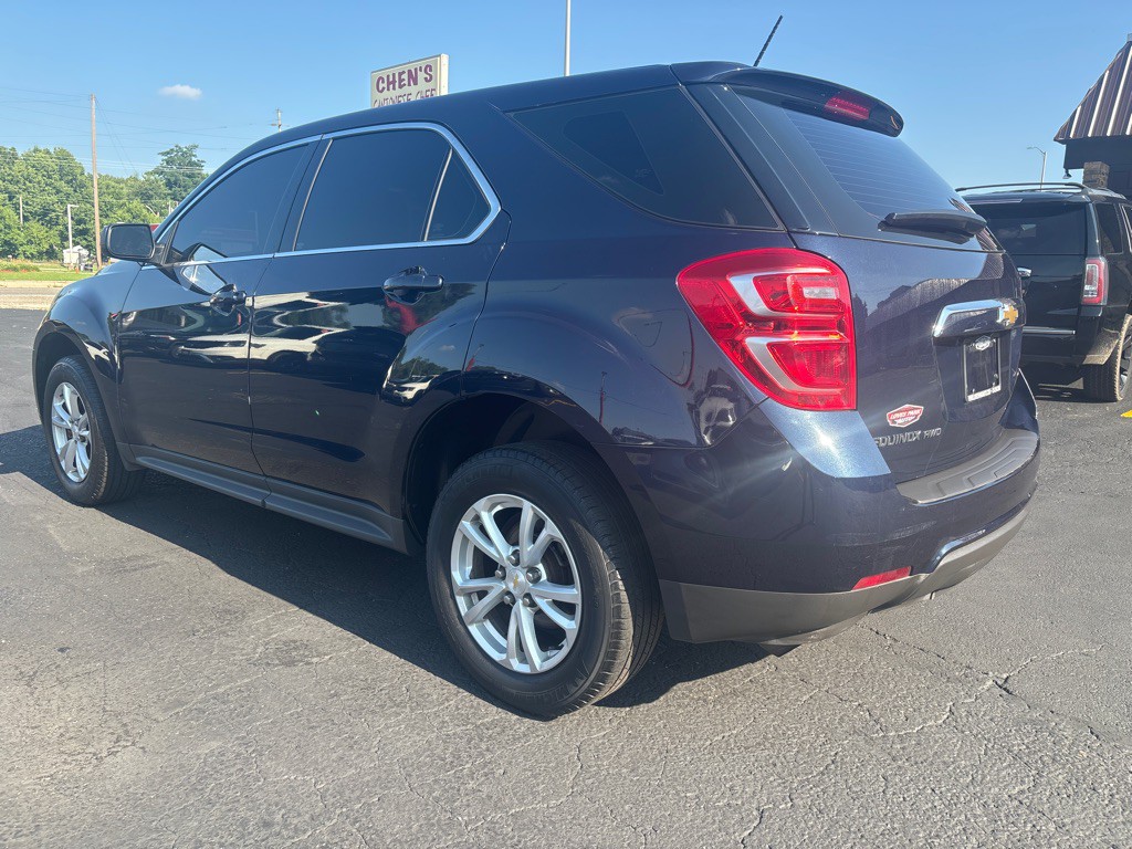 2017 Chevrolet Equinox Image 3