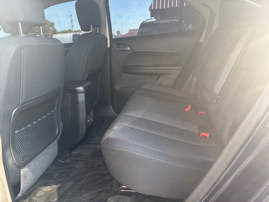 2017 Chevrolet Equinox Image 6