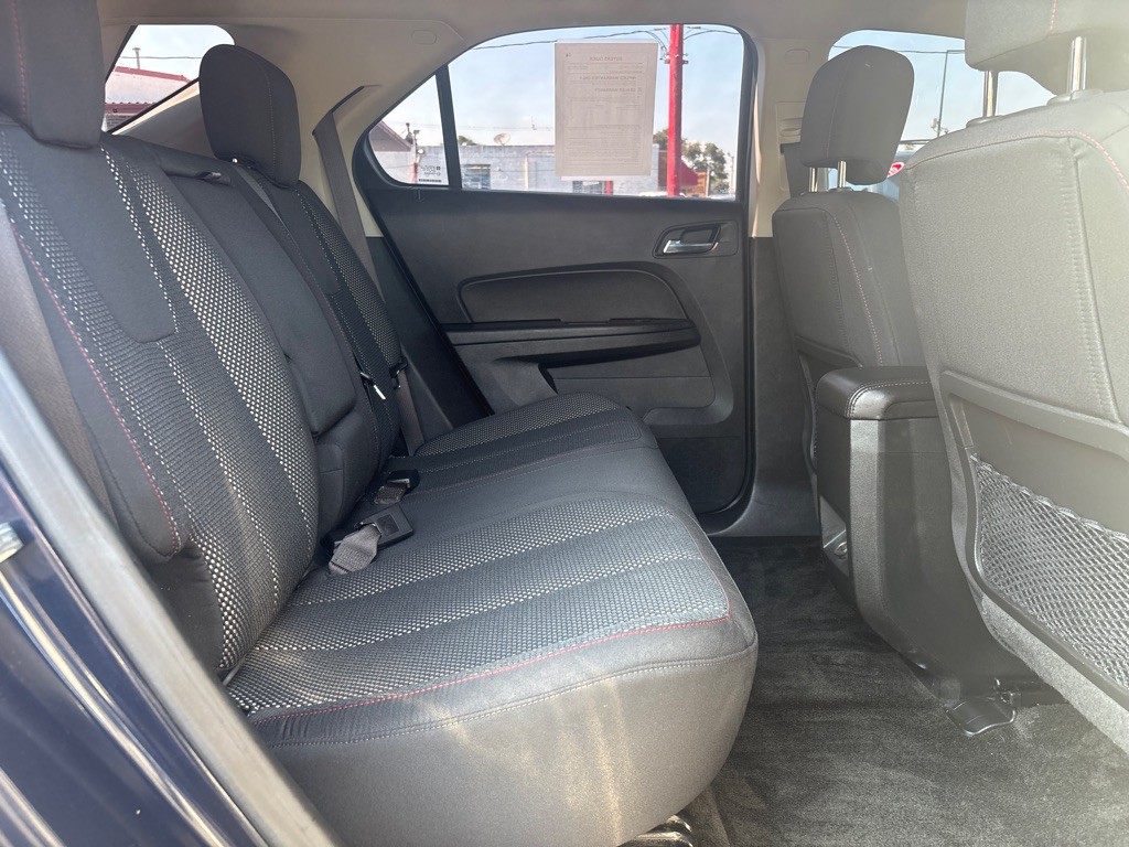 2017 Chevrolet Equinox Image 7