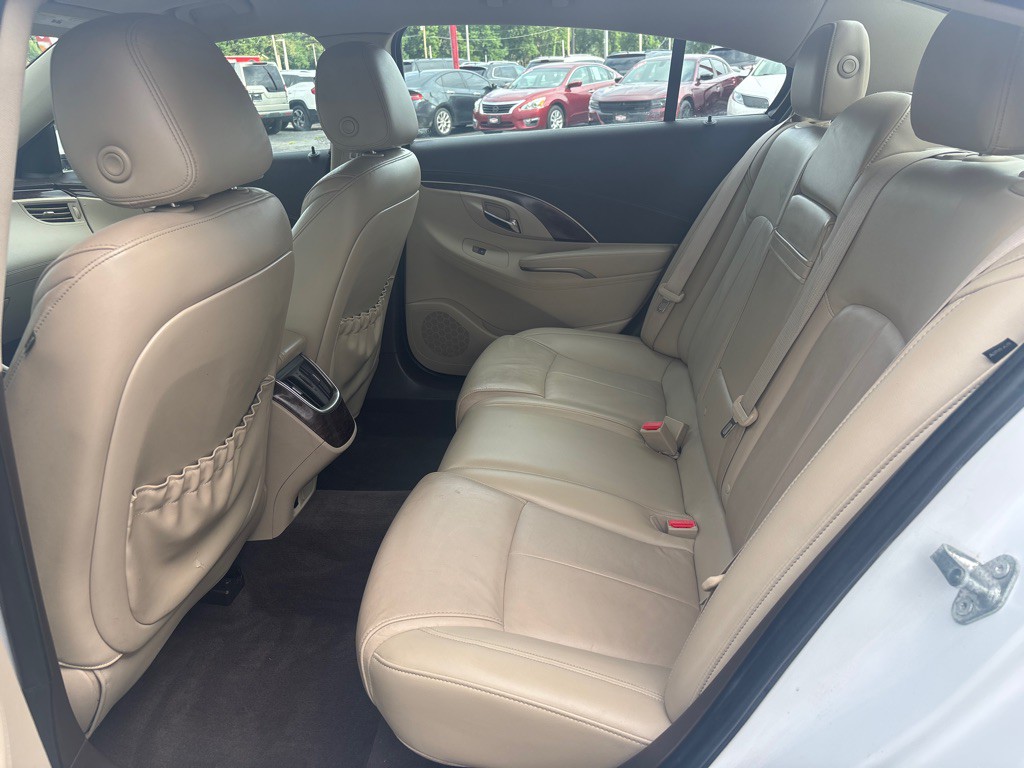 2015 Buick Lacrosse Image 6