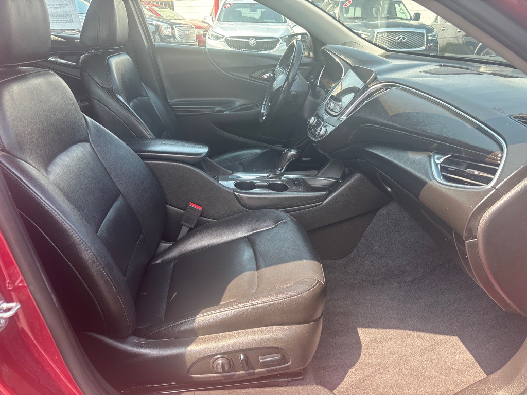 2018 Chevrolet Malibu Image 7
