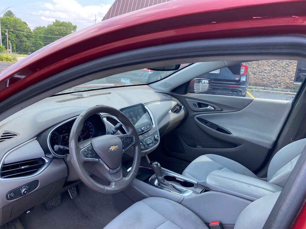 2016 Chevrolet Malibu Image 7