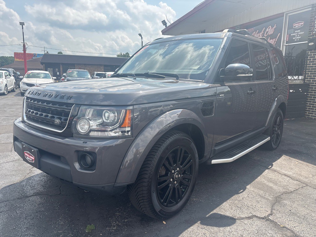 2016 Land Rover LR4 Image 2
