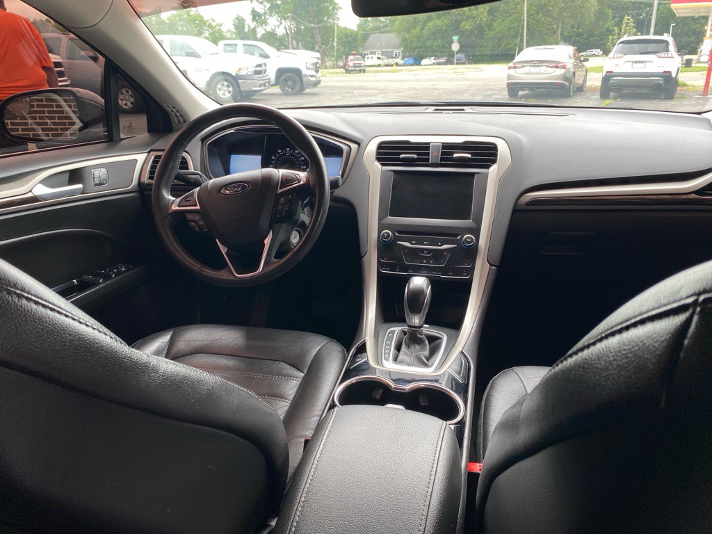2015 Ford Fusion Image 4