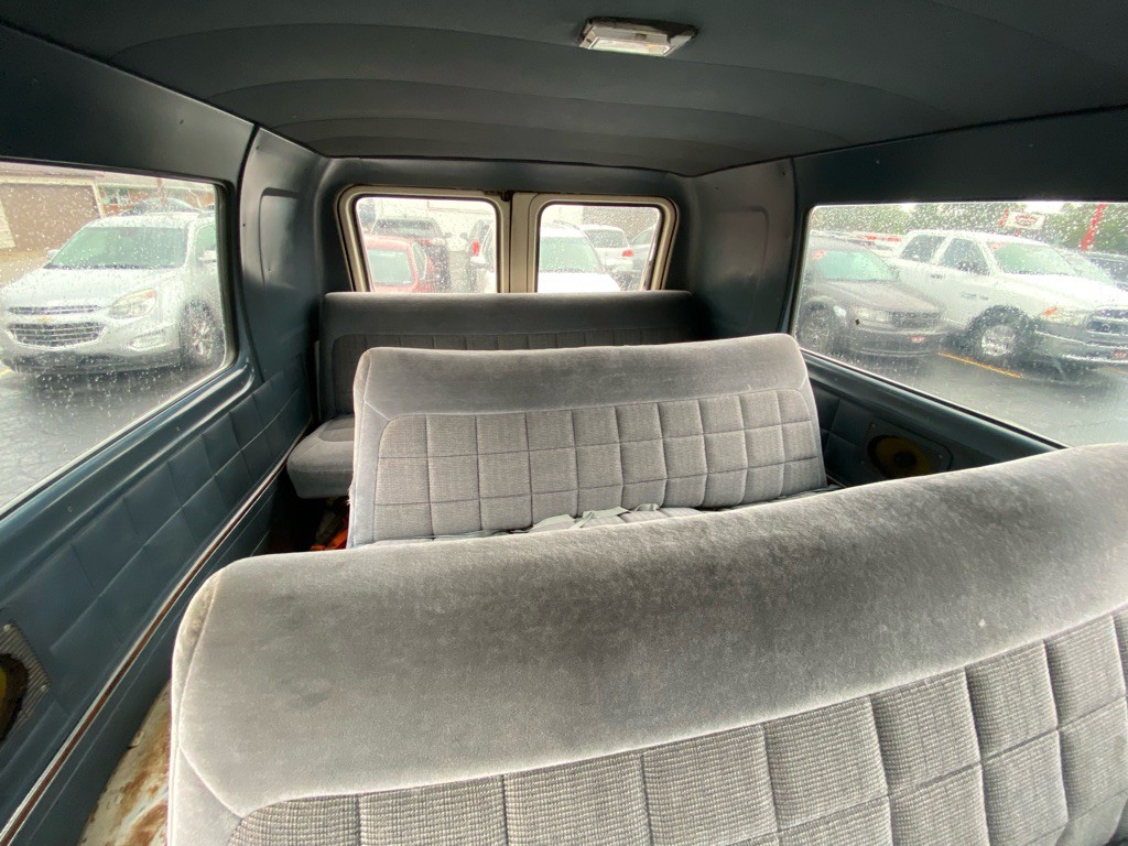 1989 Ford Econoline Image 9