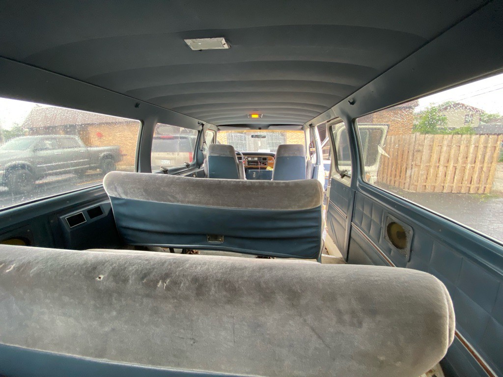 1989 Ford Econoline Image 10