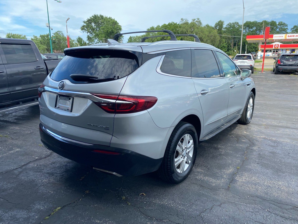 2018 Buick Enclave Image 4