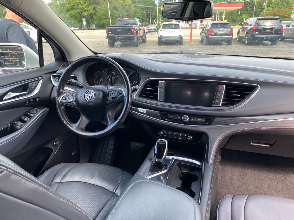 2018 Buick Enclave Image 5