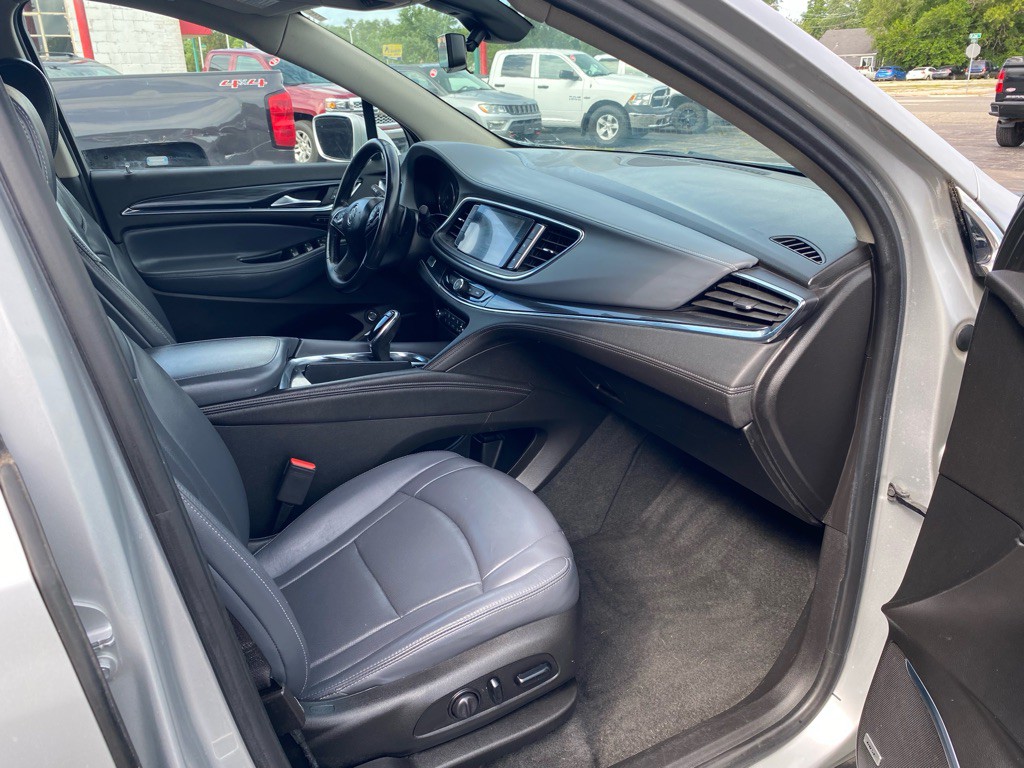 2018 Buick Enclave Image 7