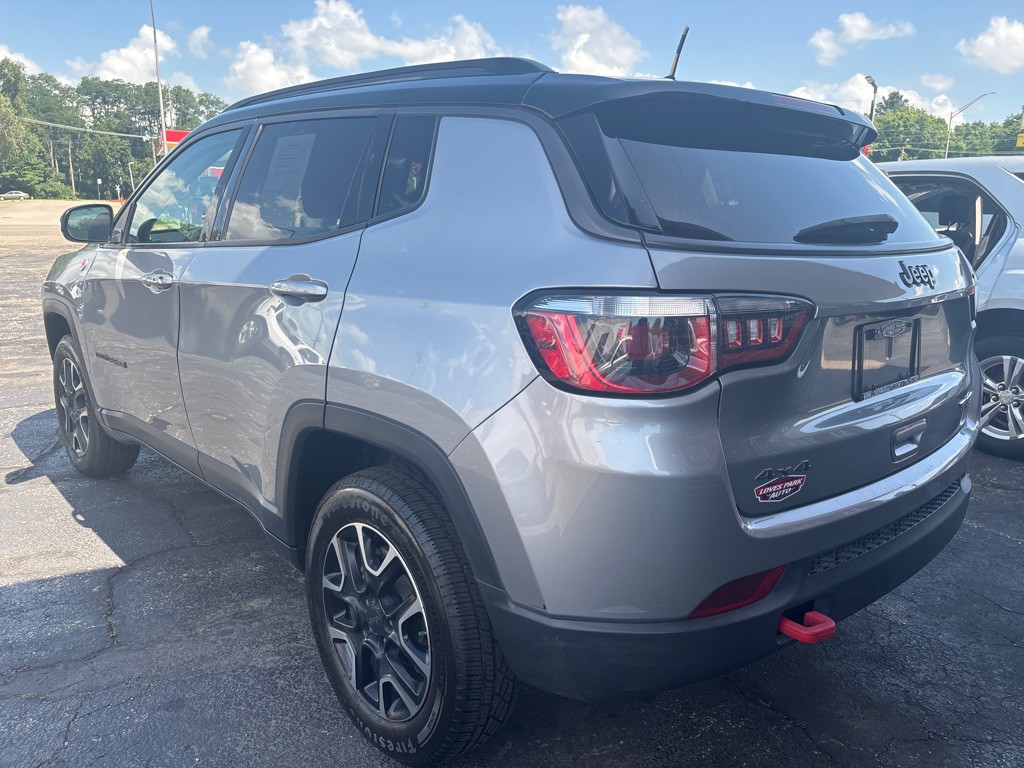 2020 Jeep Compass Image 3