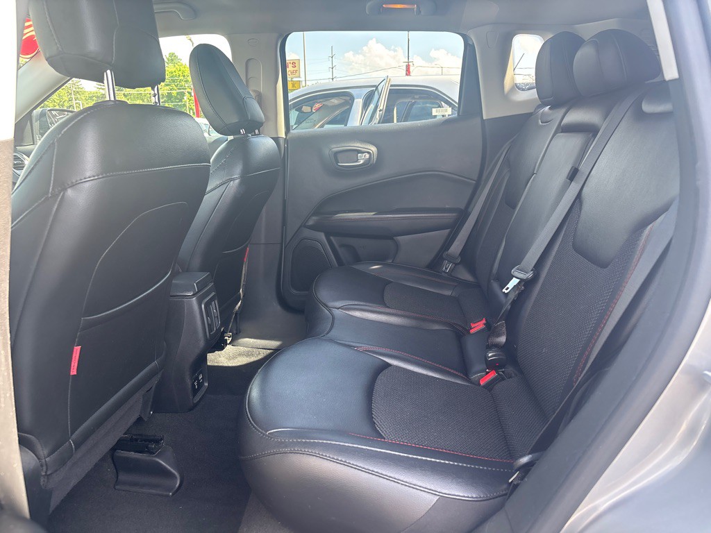 2020 Jeep Compass Image 6