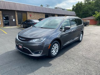 Image for 2018 Chrysler Pacifica Touring L ID: 6701219