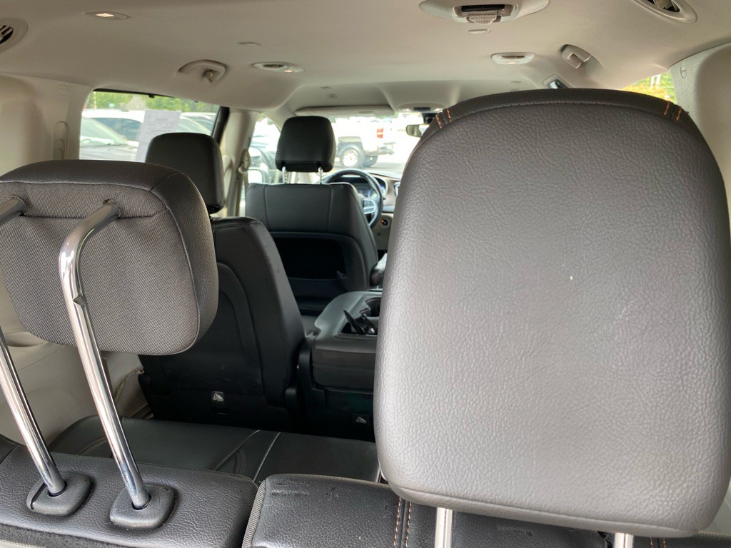 2018 Chrysler Pacifica Image 9