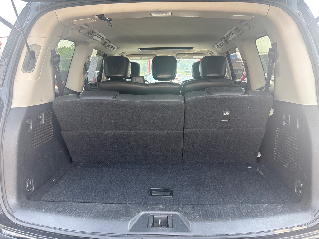 2019 Nissan Armada Image 12