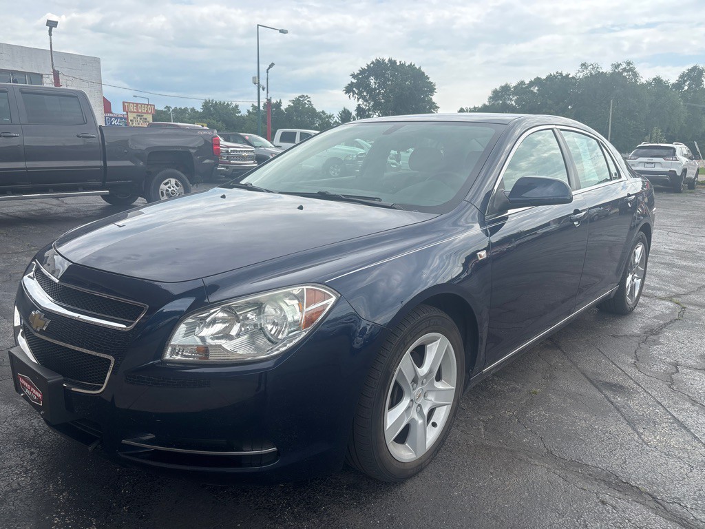 2008 Chevrolet Malibu Image 2