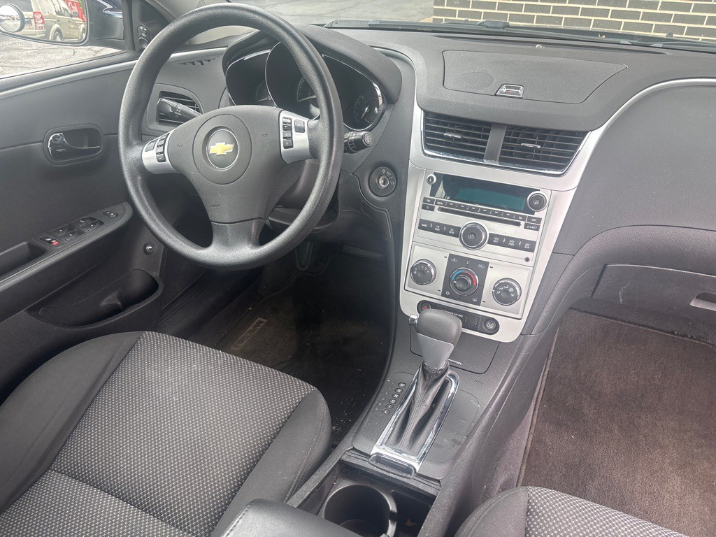 2008 Chevrolet Malibu Image 9