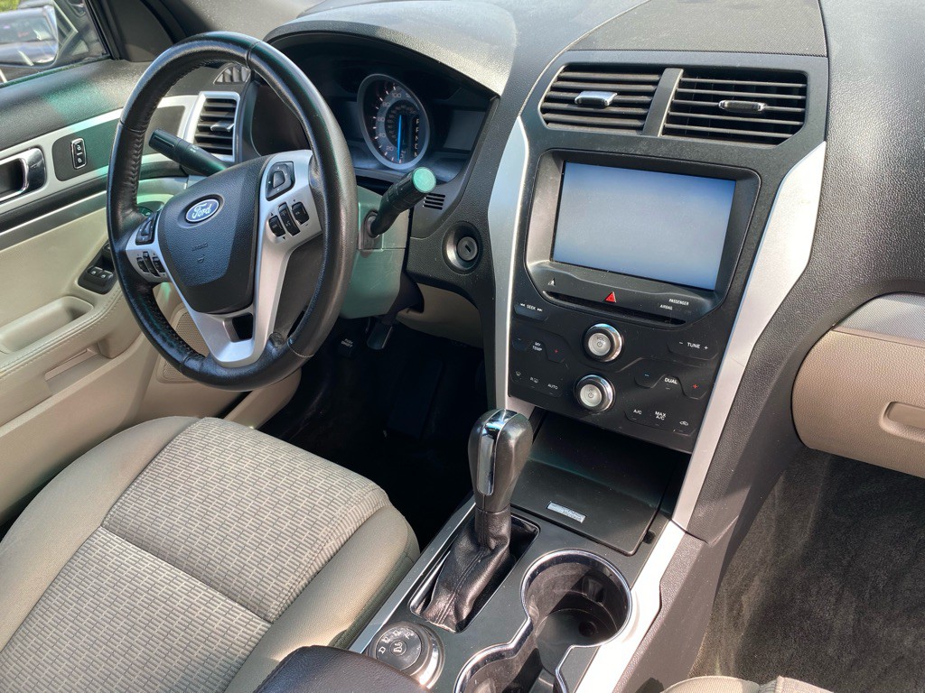 2014 Ford Explorer Image 5