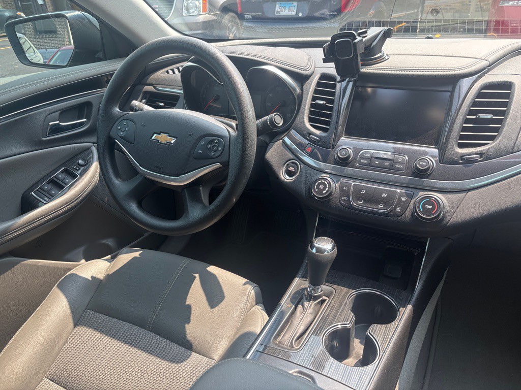 2019 Chevrolet Impala Image 9