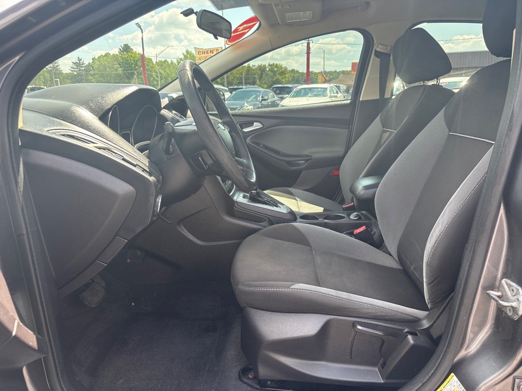 2014 Ford Focus Image 5