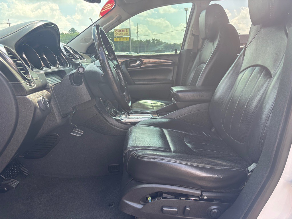 2016 Buick Enclave Image 5