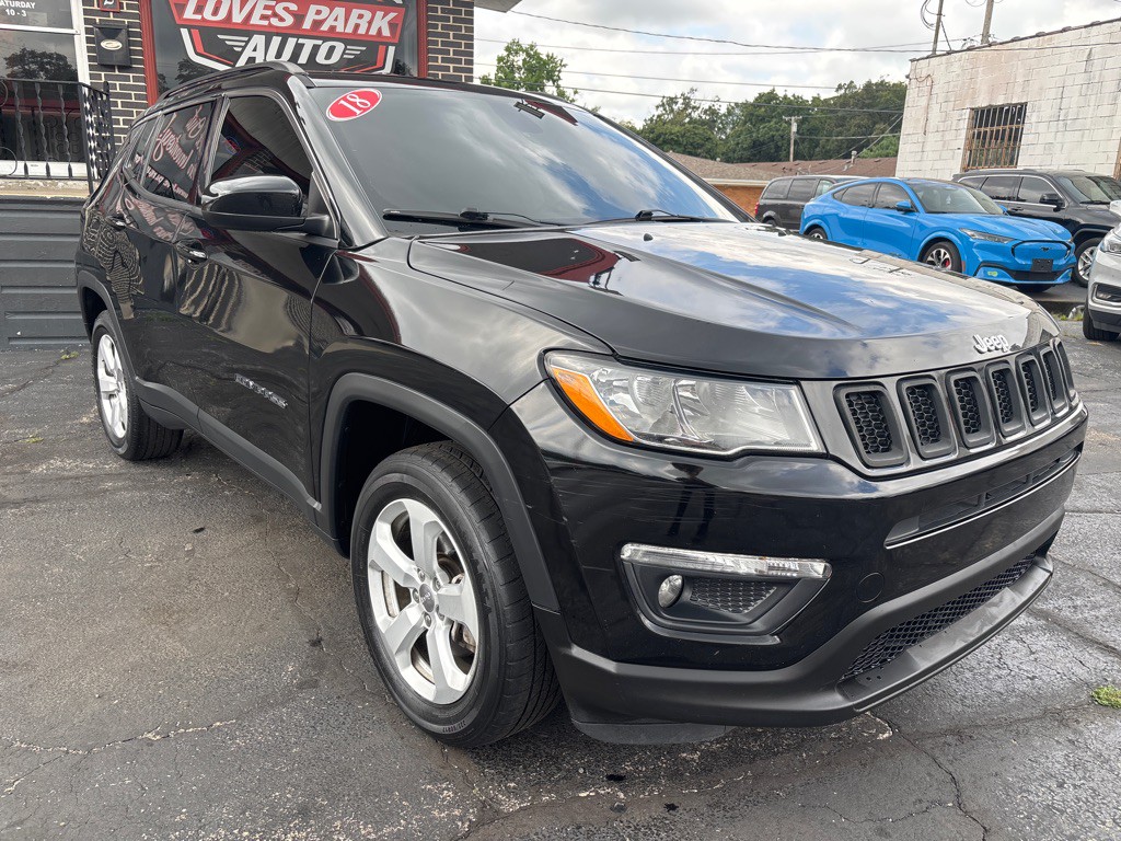 2018 Jeep Compass Image 1