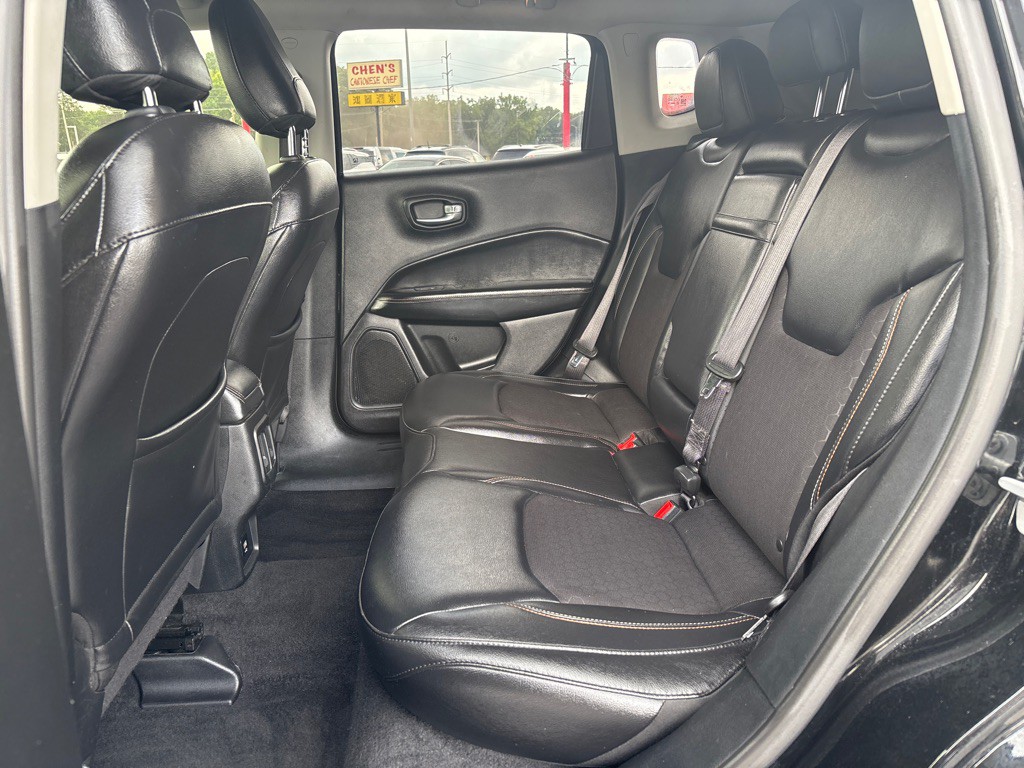 2018 Jeep Compass Image 6