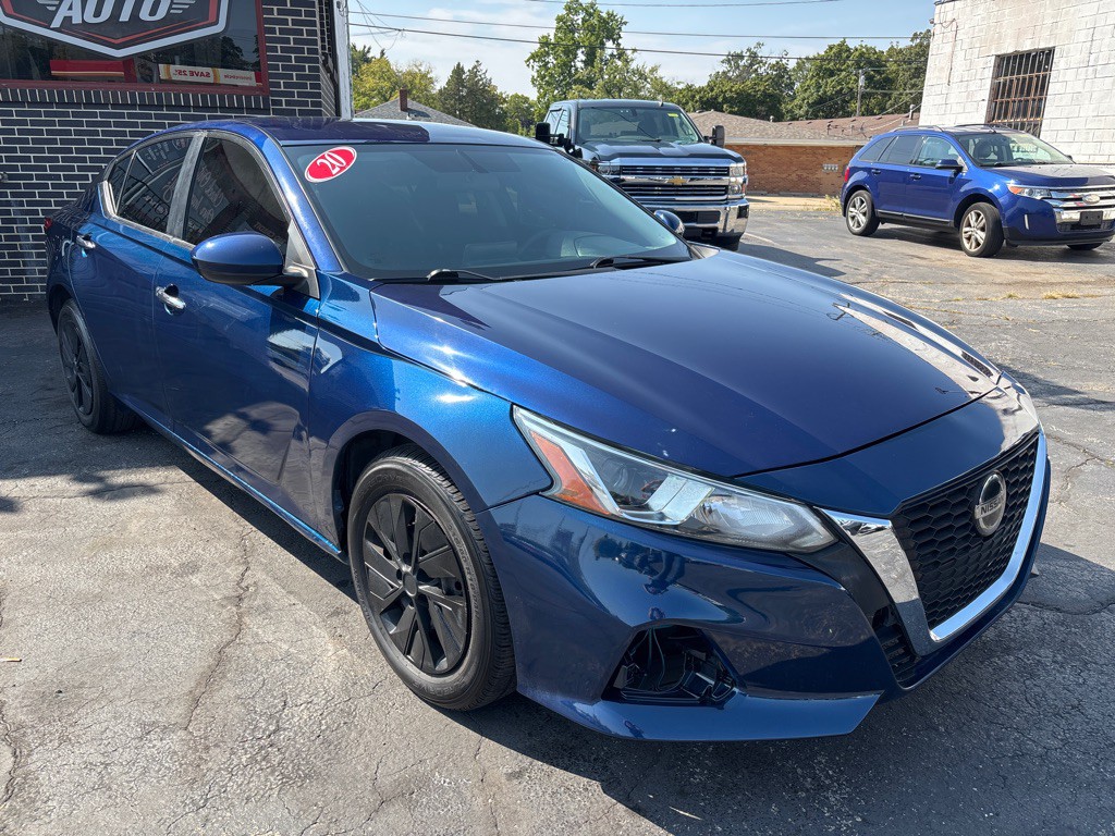 2020 Nissan Altima Image 1