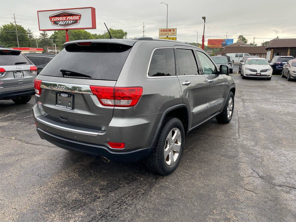 2011 Jeep Grand Cherokee Image 4
