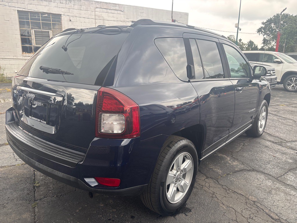 2016 Jeep Compass Image 4