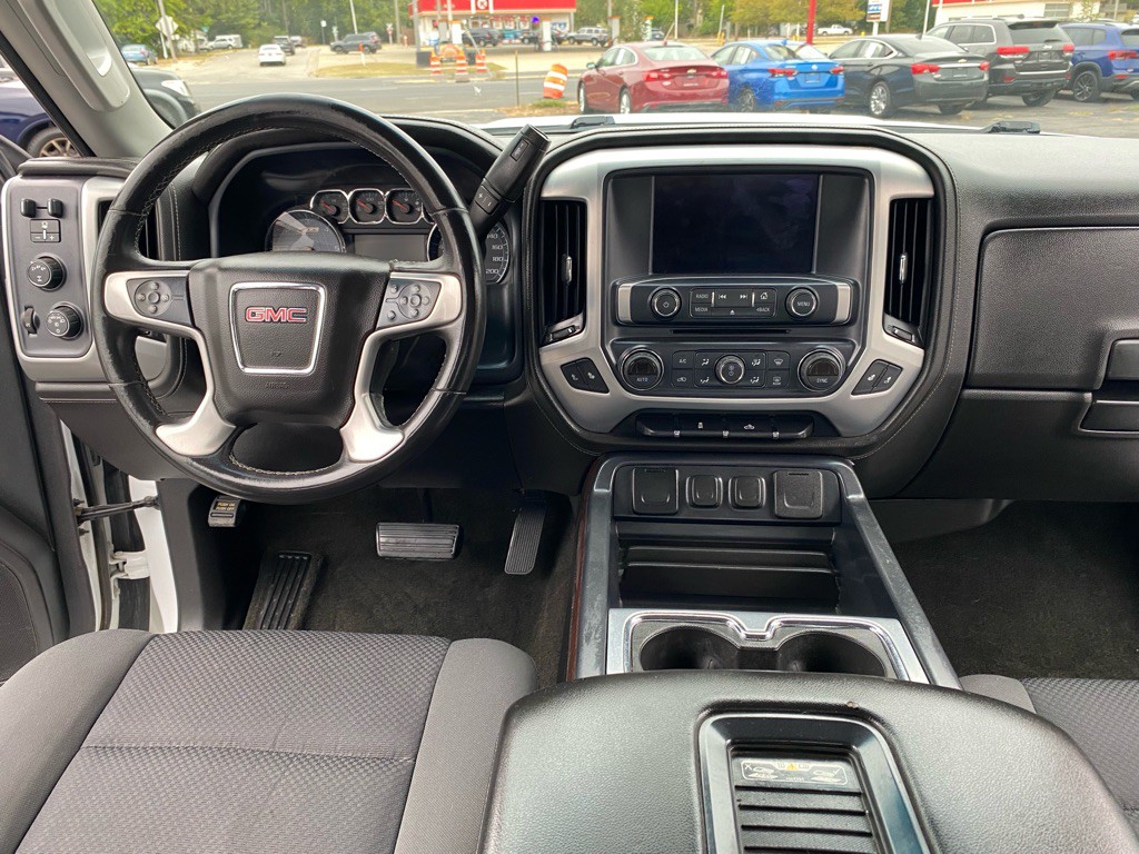 2018 GMC Sierra Image 5