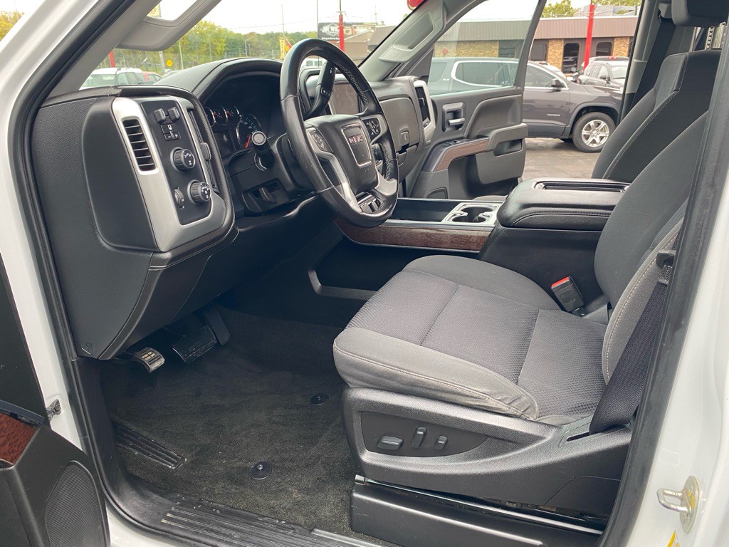 2018 GMC Sierra Image 6