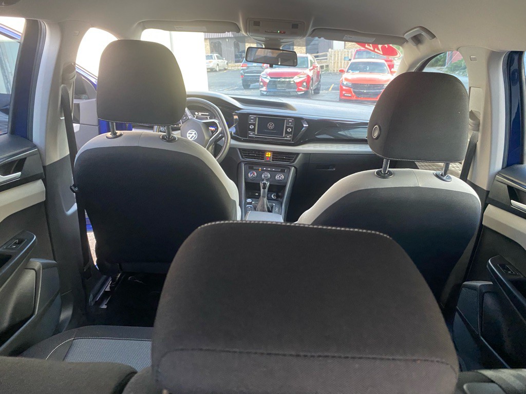 2022 Volkswagen Taos Image 9