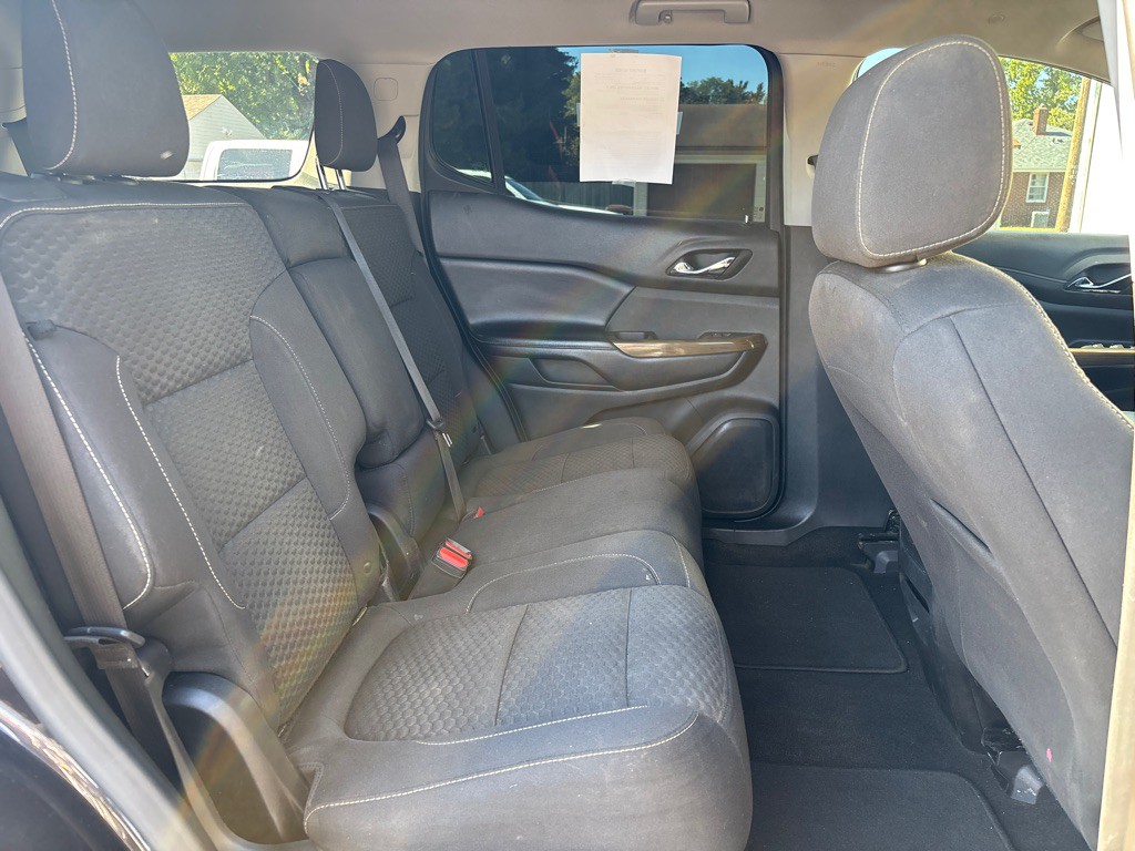 2019 GMC Acadia Image 8